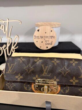 LV014, Louis Vuitton, Monogram Sarah Etoille, Wallet w/Box & Dusty